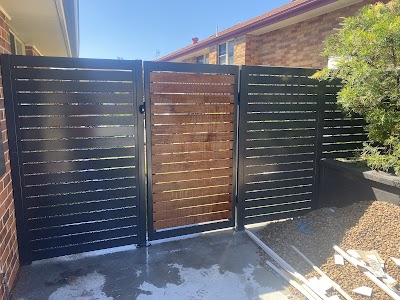 Blakemores Fencing