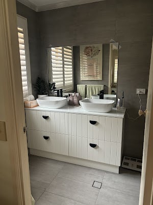 BMH Tiling & Bathrooms