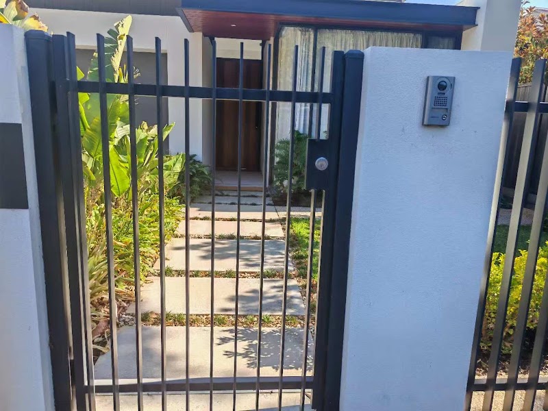 2NET Landscaping - Fencing, Decking, Retaining Walls, Paving, Lawn, Smart Irrigation project 7