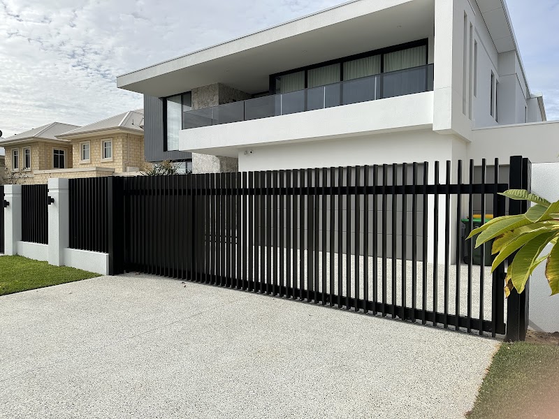 A&K Gates & Fencing project 6