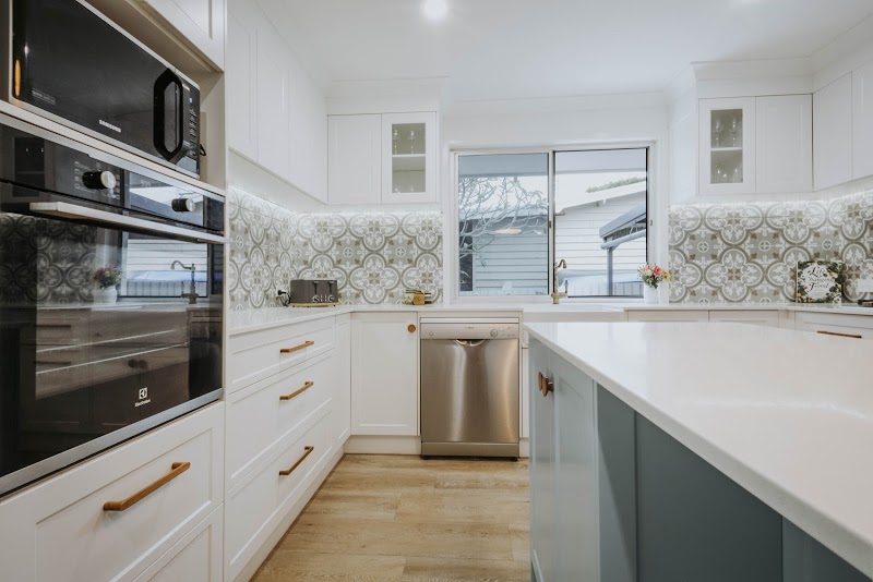 A Rolley & Sons - Sunshine Coast Custom Home Builders project 8