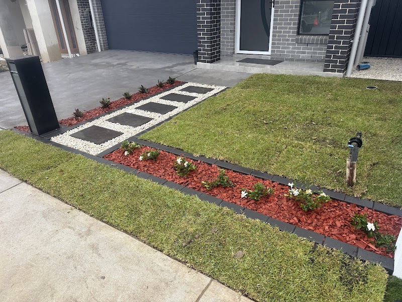 A2Z landscaping and fencing work 3