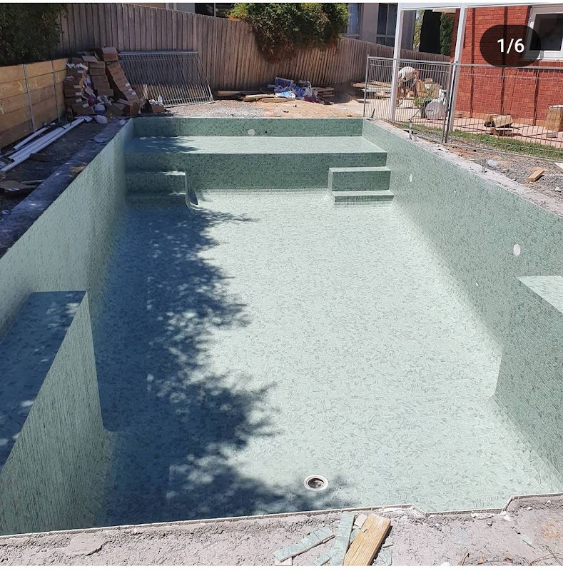 AK pool tiling project 4