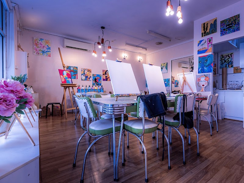 Bayside Paint and Sip – Art & Painting Classes Beaumaris work 2