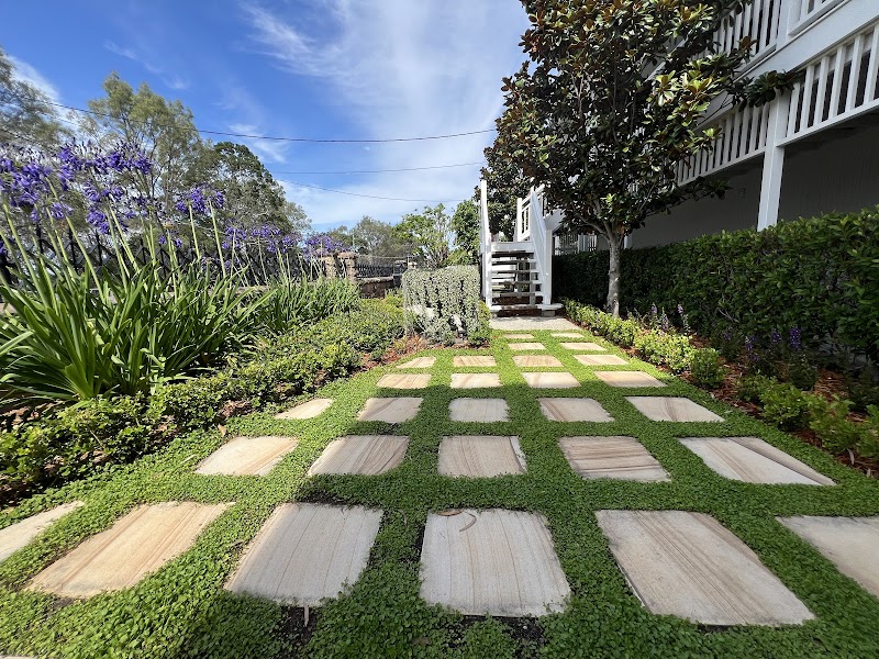 Bellamy's Gardens photo 2