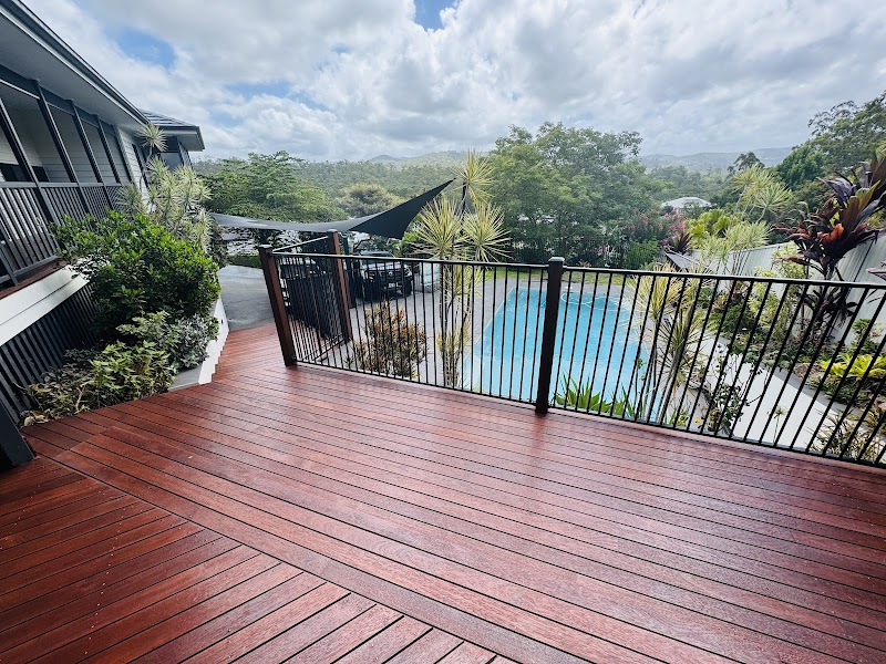 Bigsy Deck Rejuvenating and Maintenance photo 2