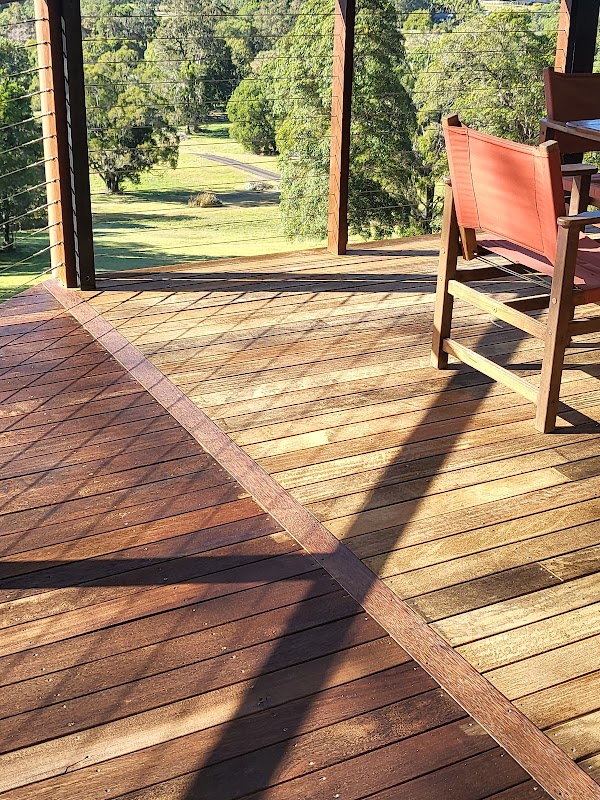 Bigsy Deck Rejuvenating and Maintenance project 8