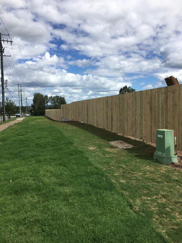 Boundary Fencing project 9