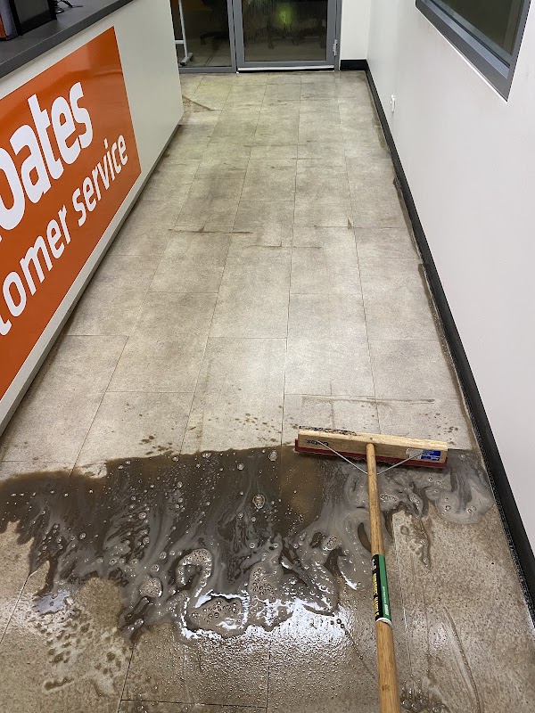 Brightozzy cleaning and facility service photo 3