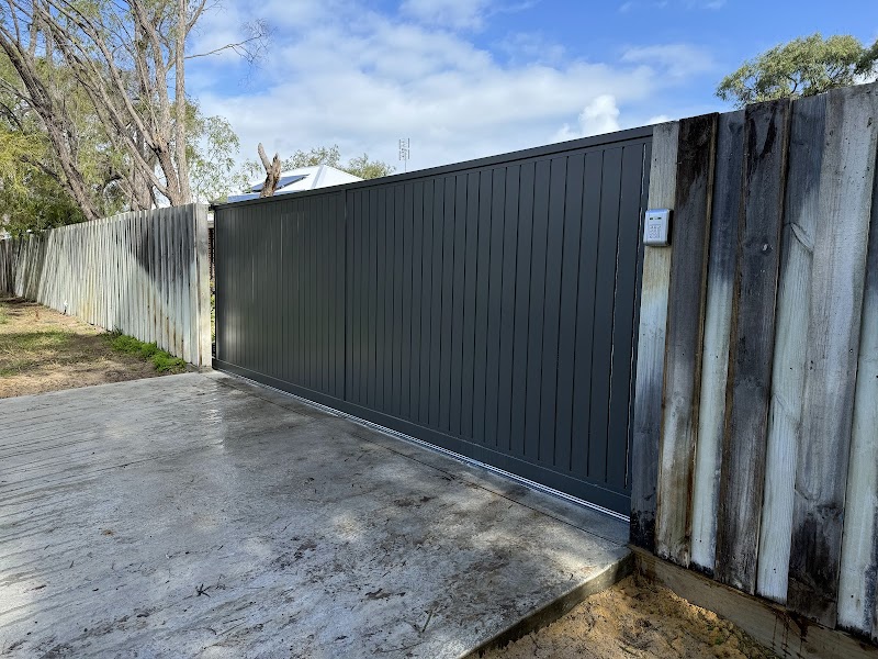 Broadwater Fencing and Powdercoaters Busselton work 3