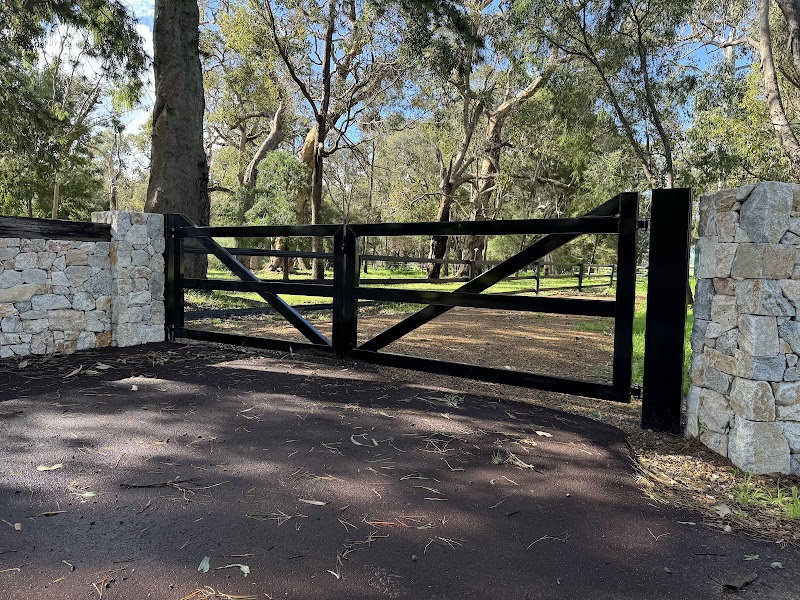 Broadwater Fencing and Powdercoaters Busselton project 6
