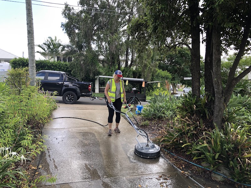Bulimba House Washing work 4