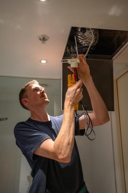 Cameron Miller's Electricians project 7