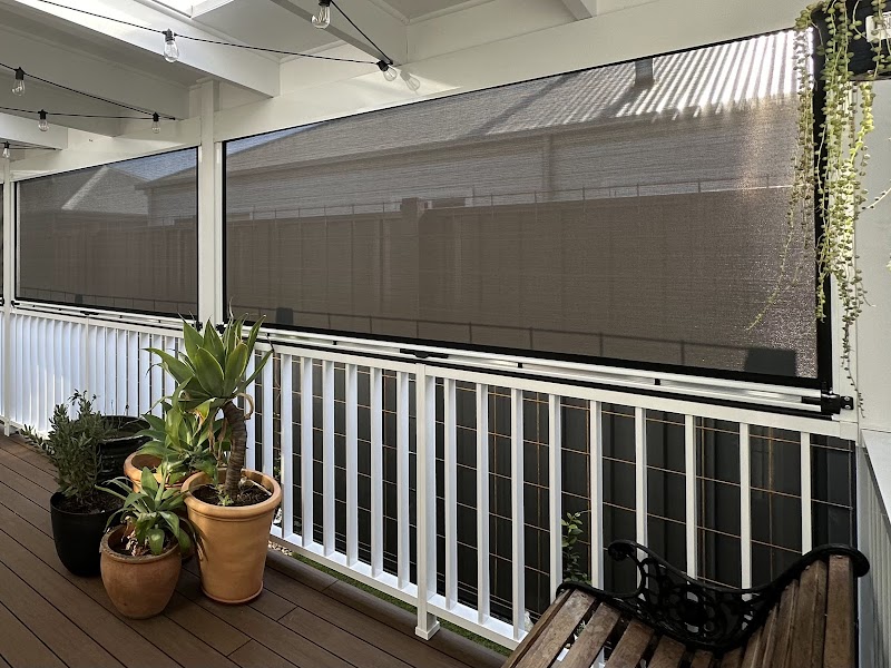 Camerons Blinds & Awnings — Melbourne Outdoor Shades, Folding Arm Awnings & Retractable Roof Systems project 10