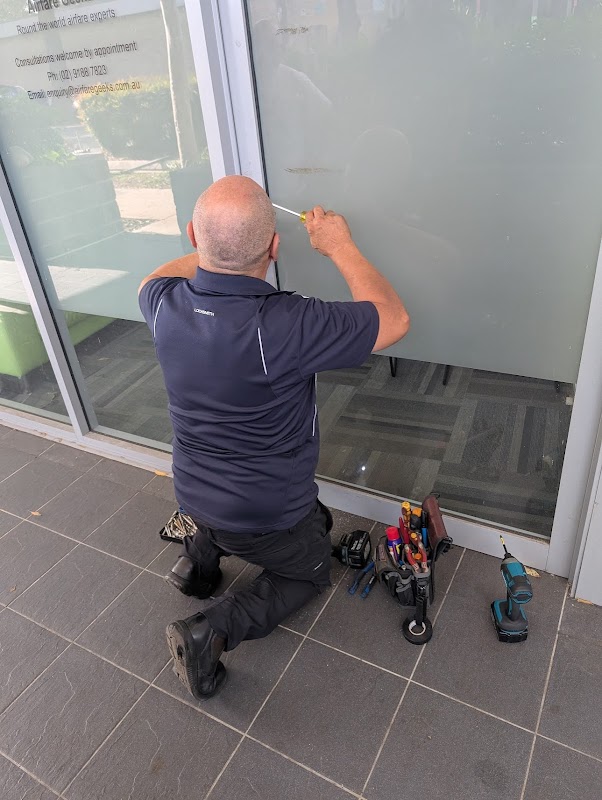 CBD LOCKSMITHS work 1