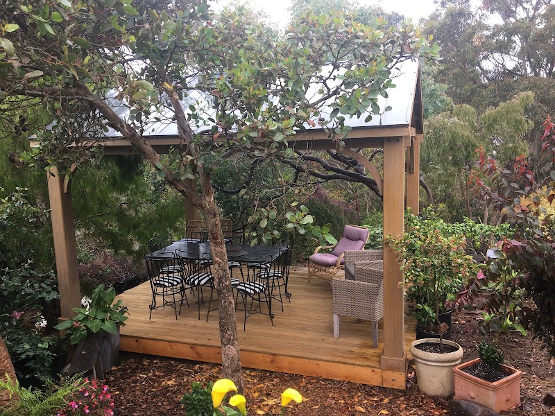 Daryl's Garden Design & Maintenance work 2