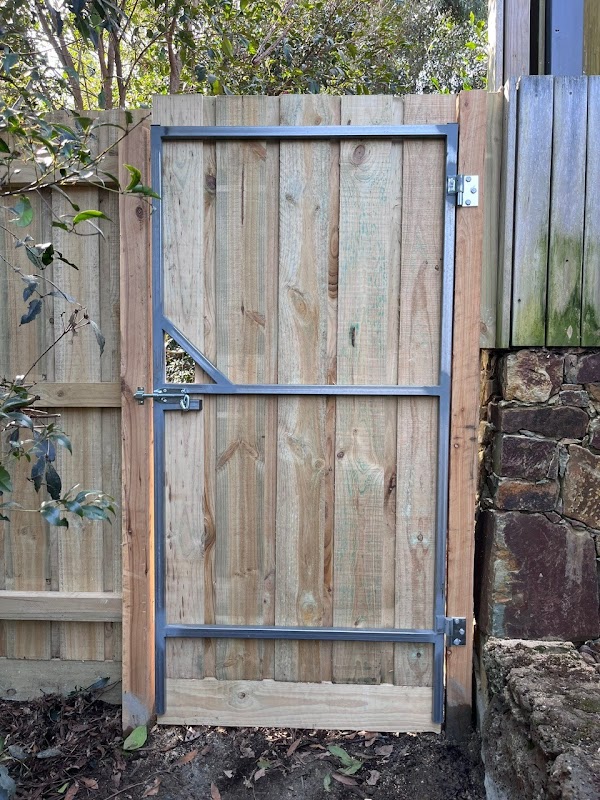 Diamond Valley Fencing project 6