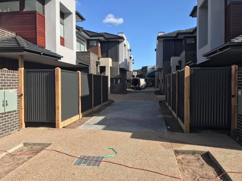 Diamond Valley Fencing project 8