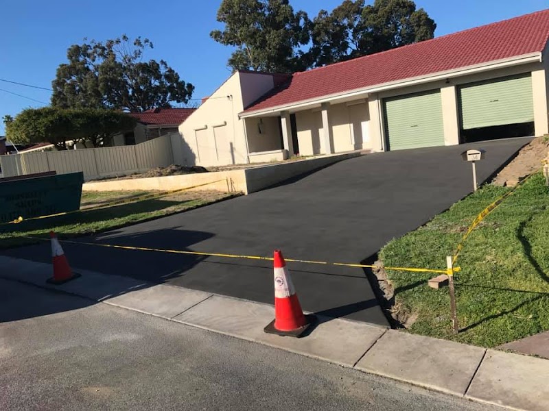 Dream Finish Concrete & Dingo Services photo 3