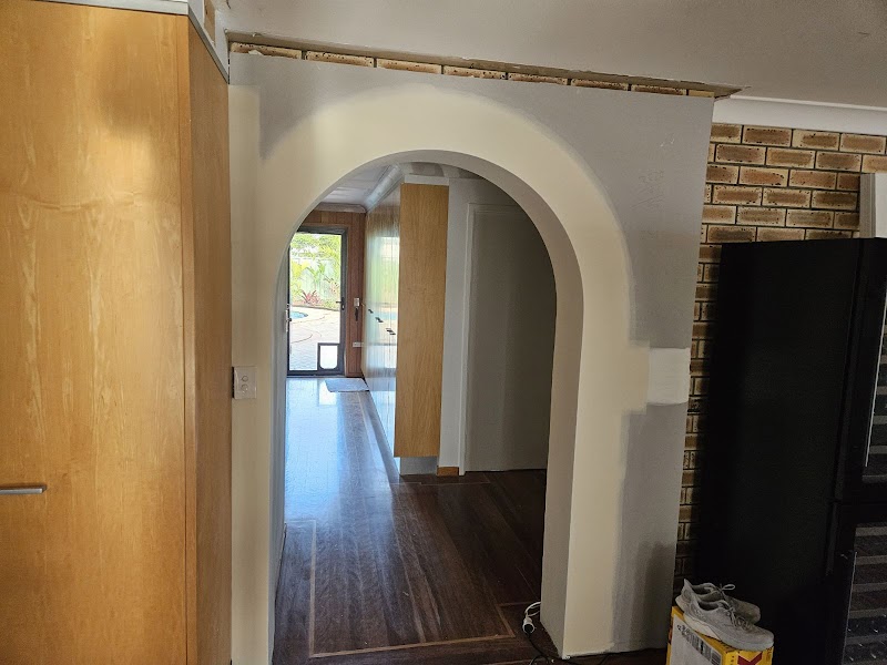 DWD PLASTERING & REPAIRS project 4