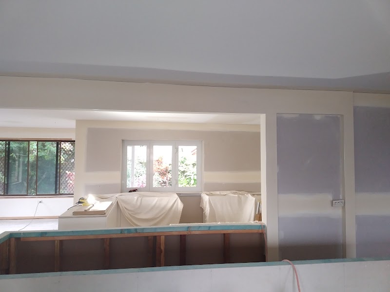 DWD PLASTERING & REPAIRS project 10
