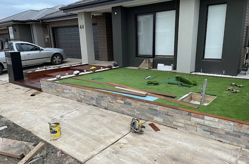 Eagle Edge Landscape & Concrete work 3