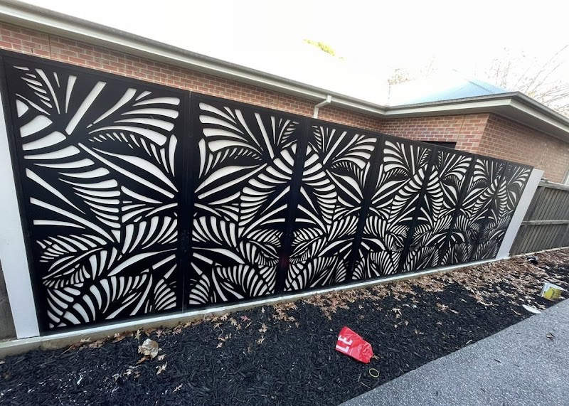 Eagle Edge Landscape & Concrete work 4