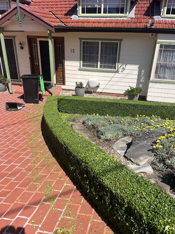 Ed’s Mowing & Maintenance - North Shore work 1
