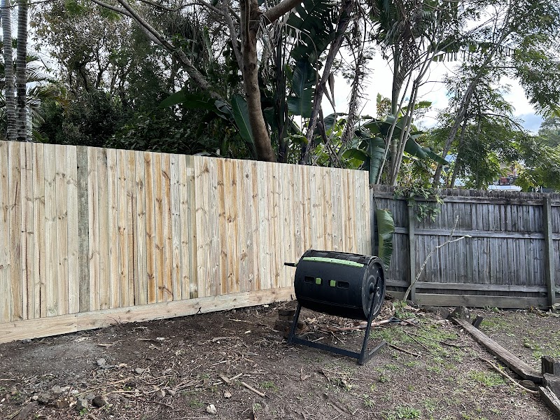 Even Flow fencing and handyman photo 2