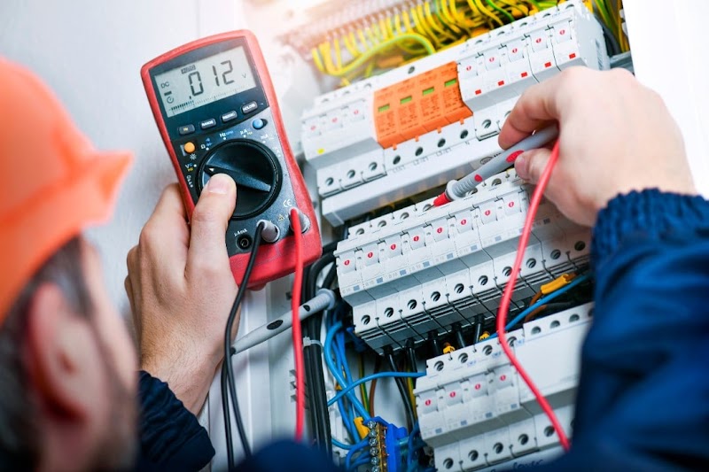Expert Electrician Services work 1