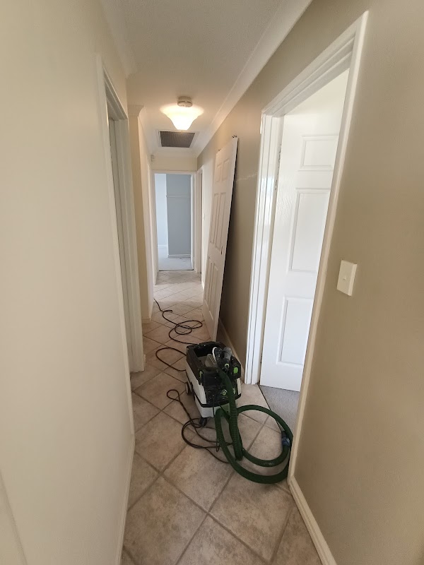 Expressions Painters & Decorators photo 3