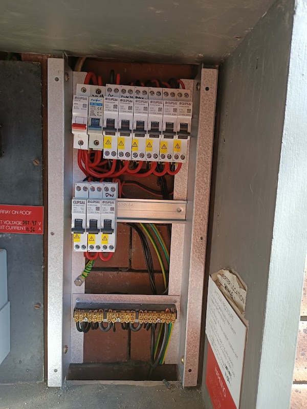 Flying Pig Electrical Services project 5