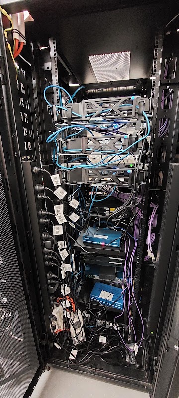 FM POWER AND COMMUNICATIONS PTY LTD photo 3