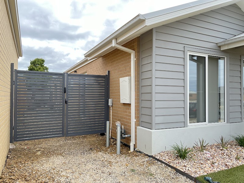 Geelong Fencing and Gates Service project 8