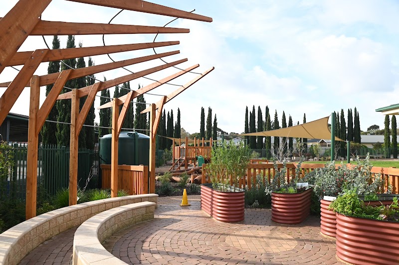Get-Eco Adelaide's Sustainable Landscape Designer project 10