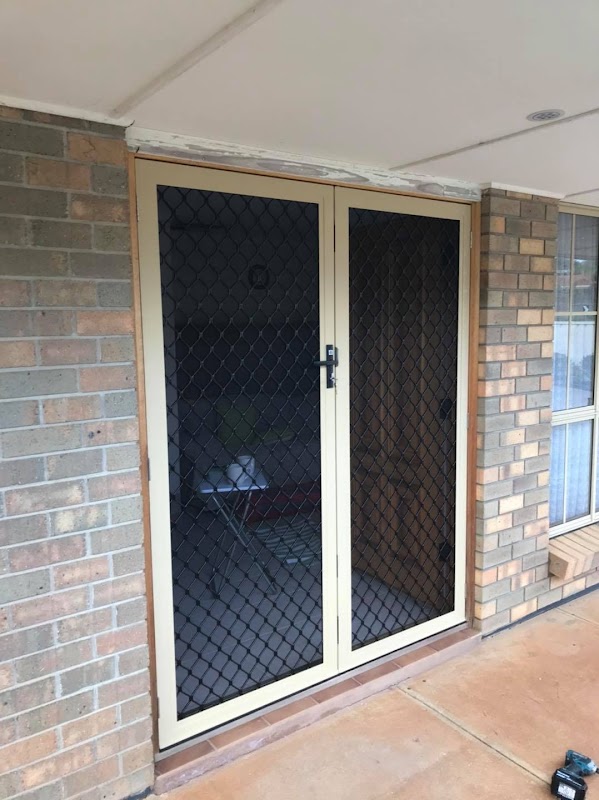 Glass Impressions Aluminium & Glass work 2