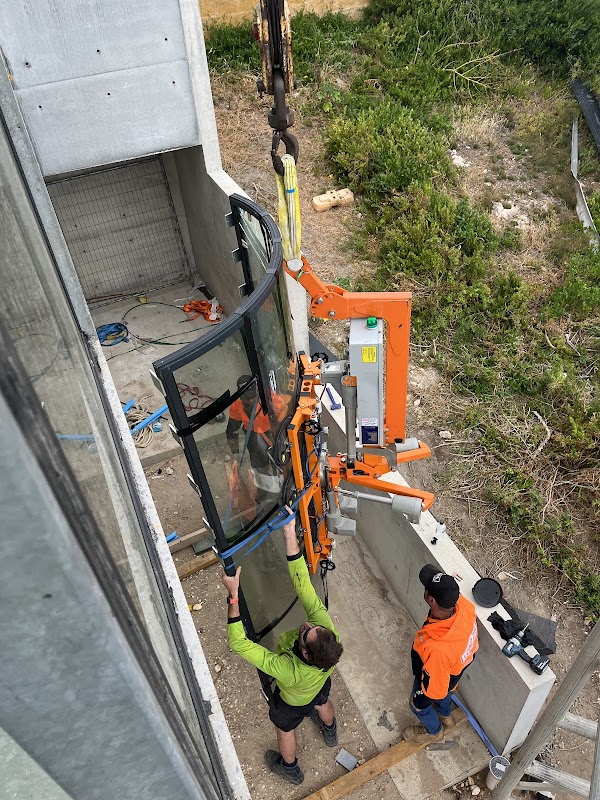 Glass Impressions Aluminium & Glass work 3