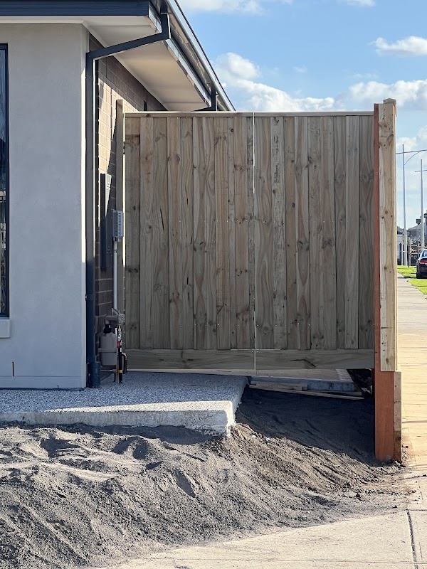 Global Fencing and Landscaping work 2