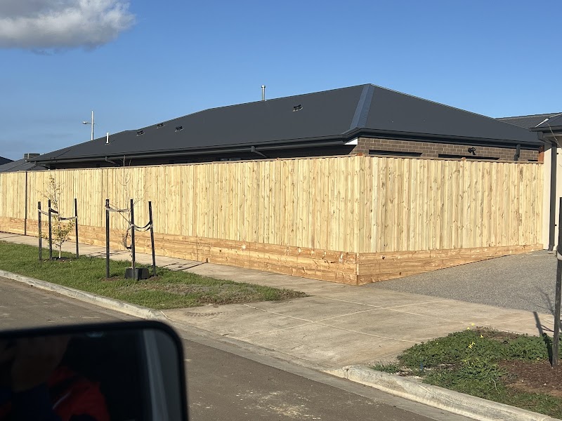 Global Fencing and Landscaping work 4