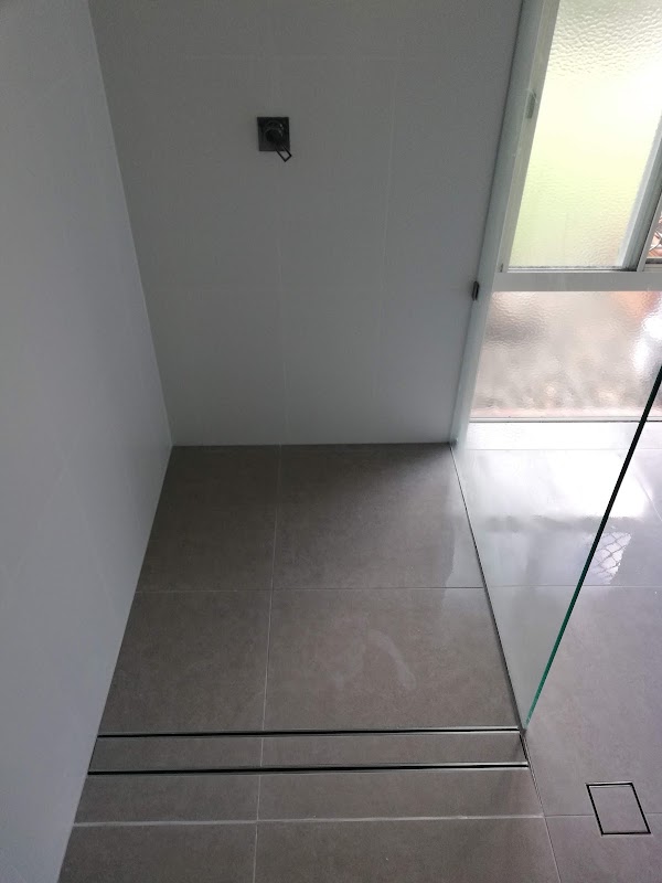 Graveson Tiling work 3