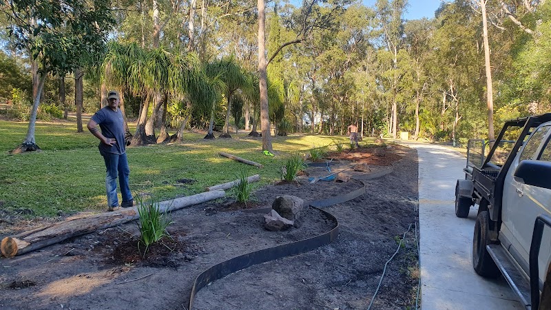 Guardians Garden and Tree Care work 4