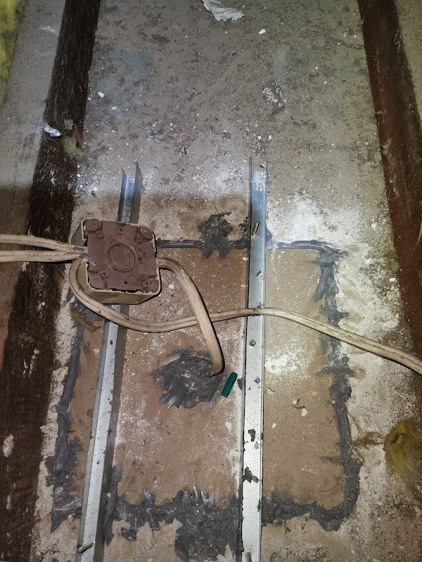 Harrissparkselectrical pagewood work 1