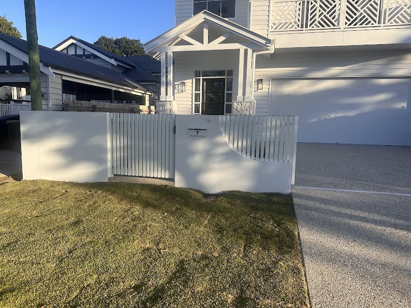 Hi-Liner Pool and Aluminium Fencing work 4
