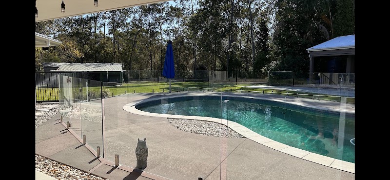 Hi-Liner Pool and Aluminium Fencing project 5