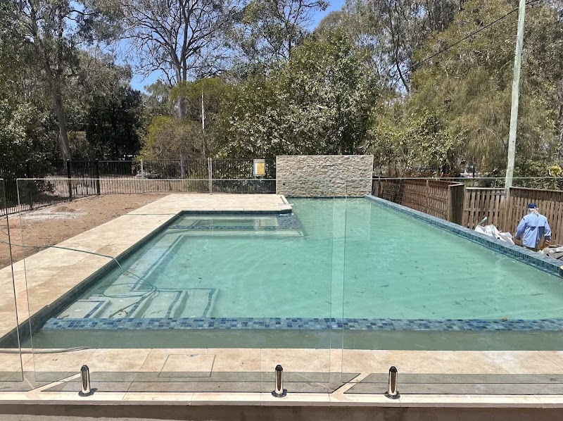 Hi-Liner Pool and Aluminium Fencing project 7