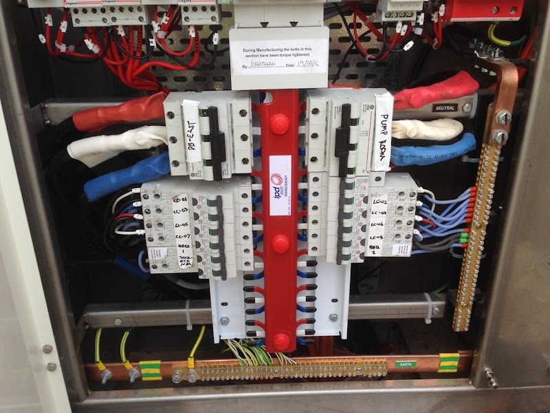 Hildeburgh Electrical & Air-Conditioning project 10