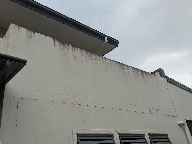 House Washing Experts work 4