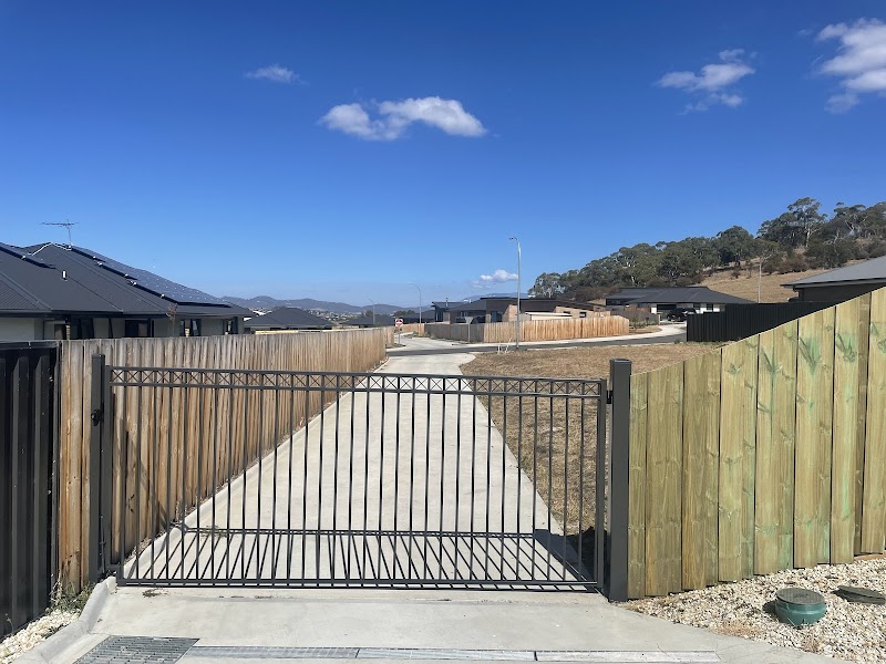 Ideal Fencing and Welding work 1
