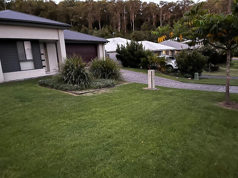 IGS Home Care - Gardening photo 1