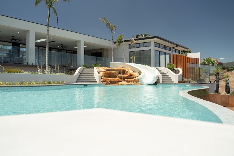 Impressive Homes & Developments project 10
